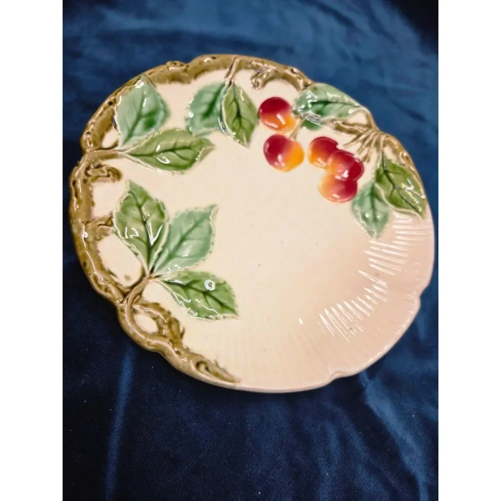 N/A ceramic majolica